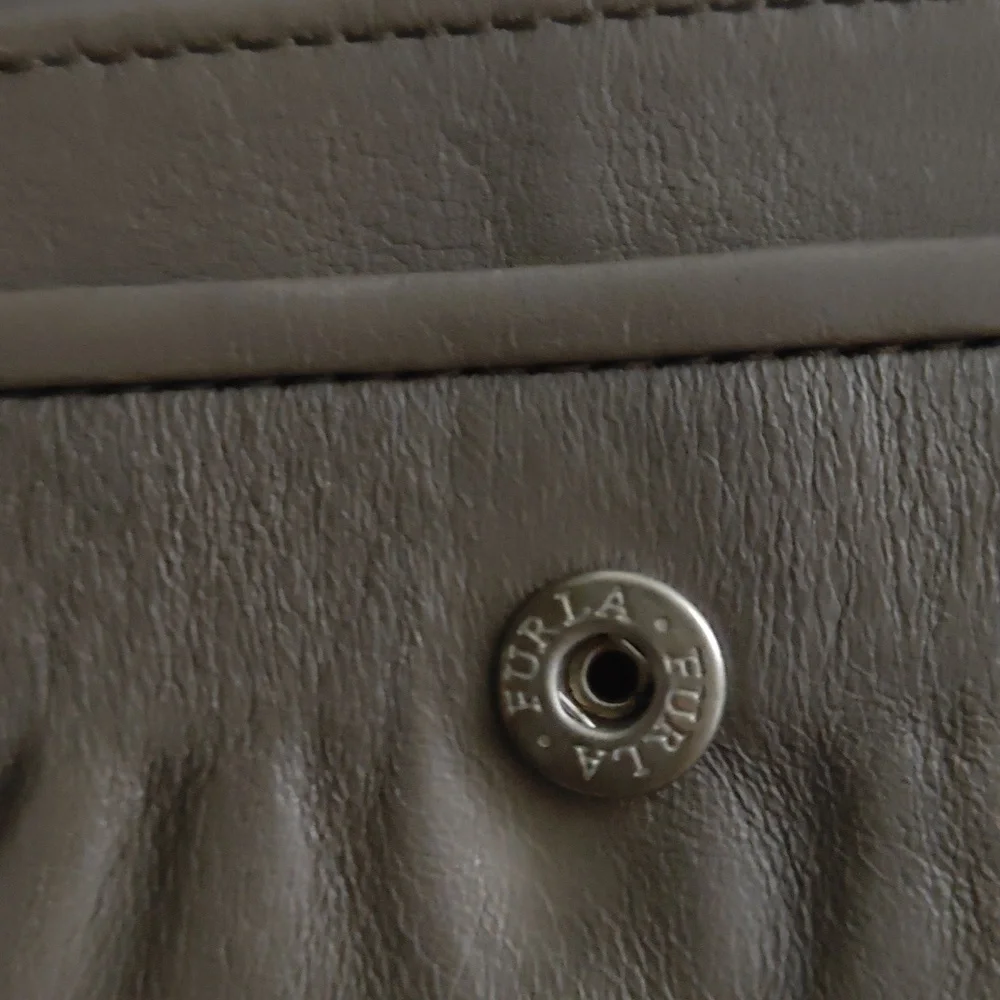 FURLA PLEATED LEATHER CONTINENTAL LONG WALLET IN SLATE GREY